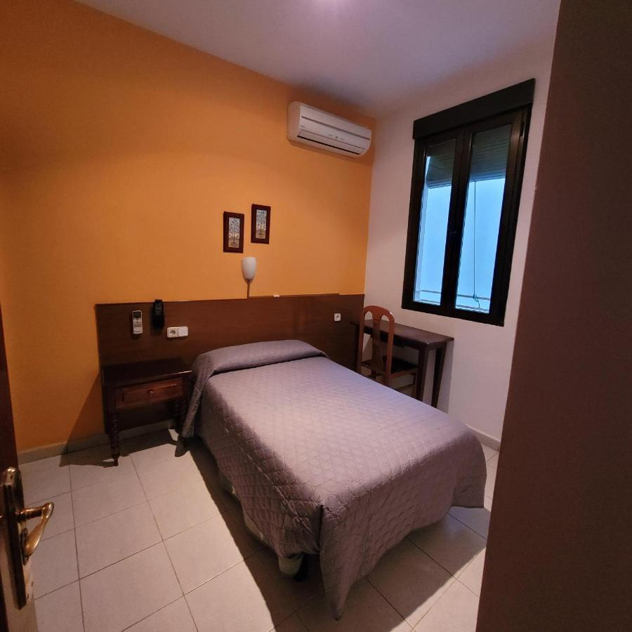 Hostal Pan America Madrid Dış mekan fotoğraf