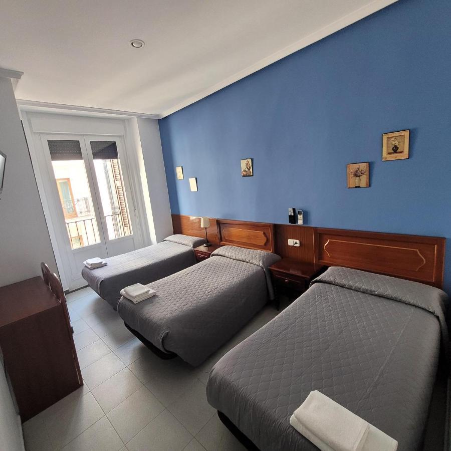 Hostal Pan America Madrid Dış mekan fotoğraf